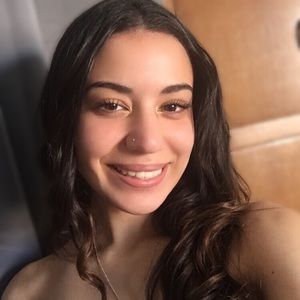 Meet your Posher, Jasmin